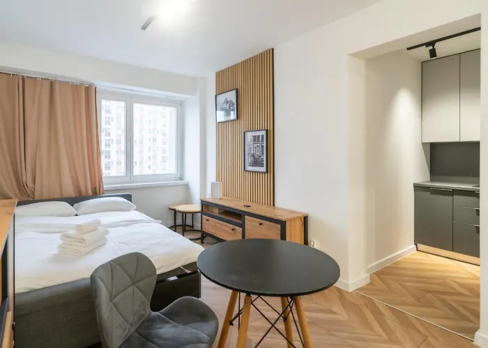 Spodek Modern Space By Bookinghost דירה